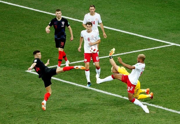 पहिलो हाफमा क्रोएसिया र डेनमार्कको बराबरी