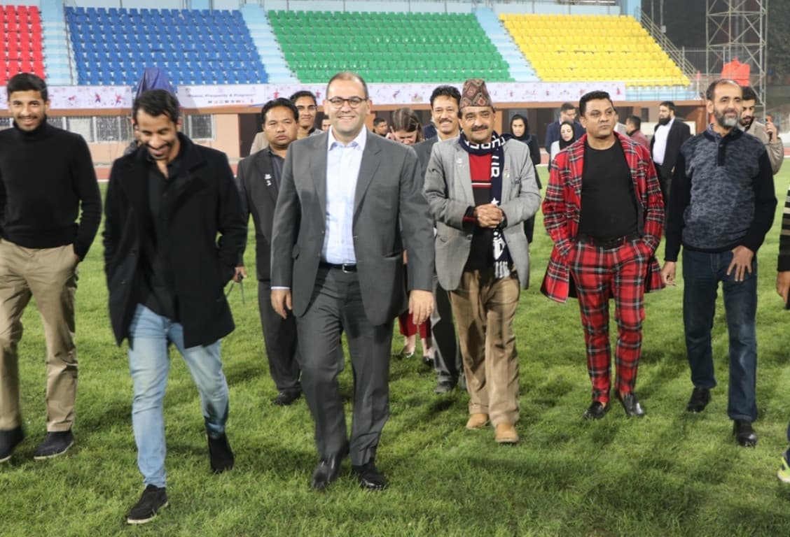 कतार फन्डका प्रतिनिधिद्वारा रंगशालाको अवलोकन