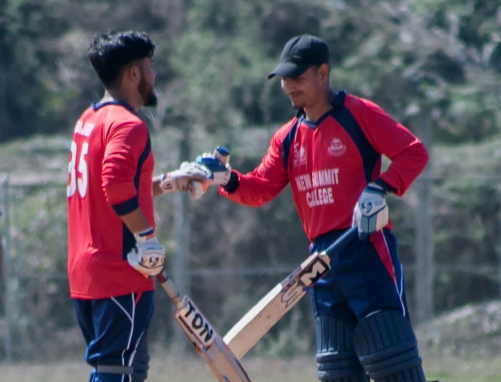 अमृत र पाटन सेमिफाइनलमा