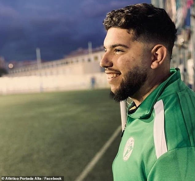 कोरोनाले स्पेनका फुटबल प्रशिक्षकको मृत्यु