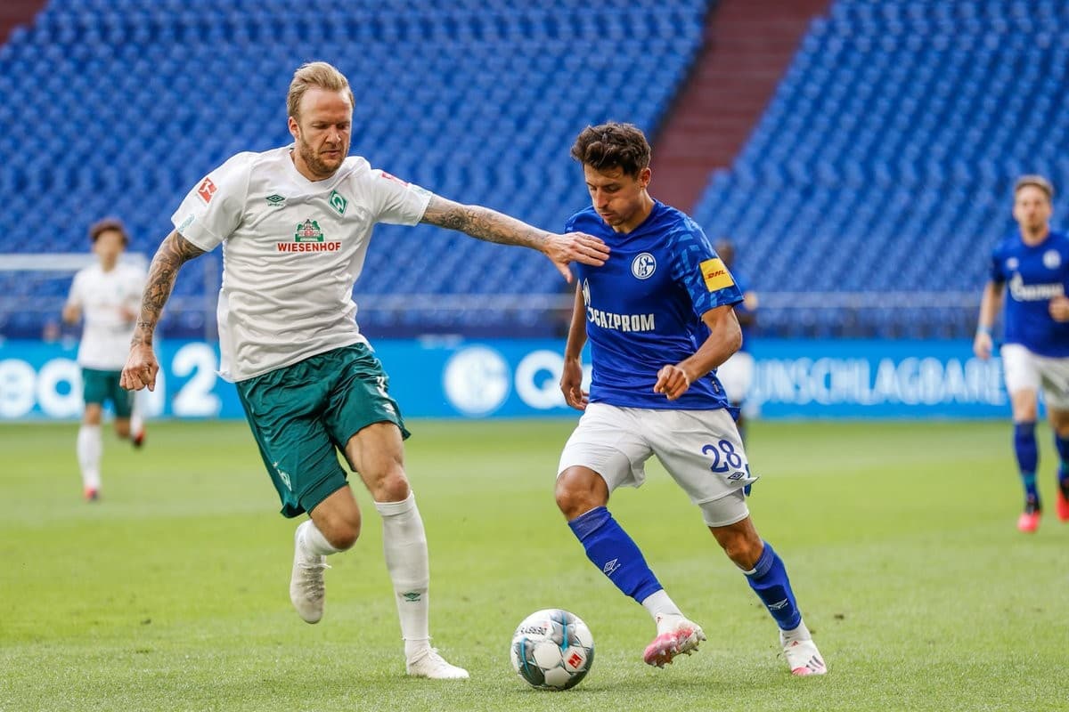 बुन्डेसलिगा : साल्के र लेवरकुसन भिड्दै