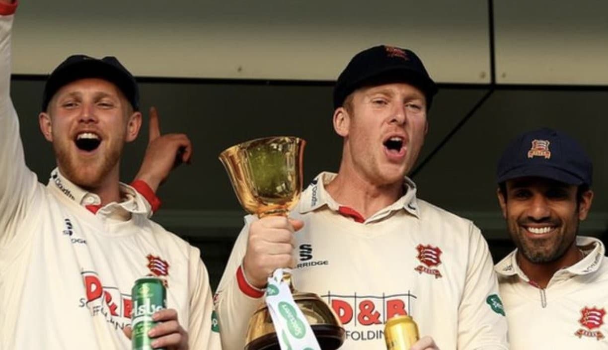 काउन्टी क्रिकेट अगस्टबाट