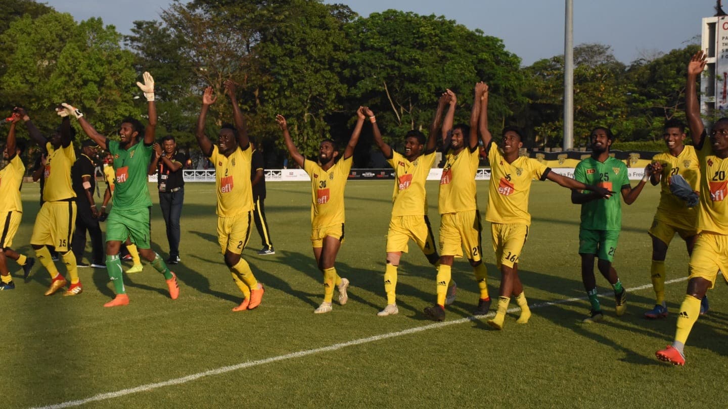 श्रीलंका सुपर लिग फुटबल नोभेम्बरबाट