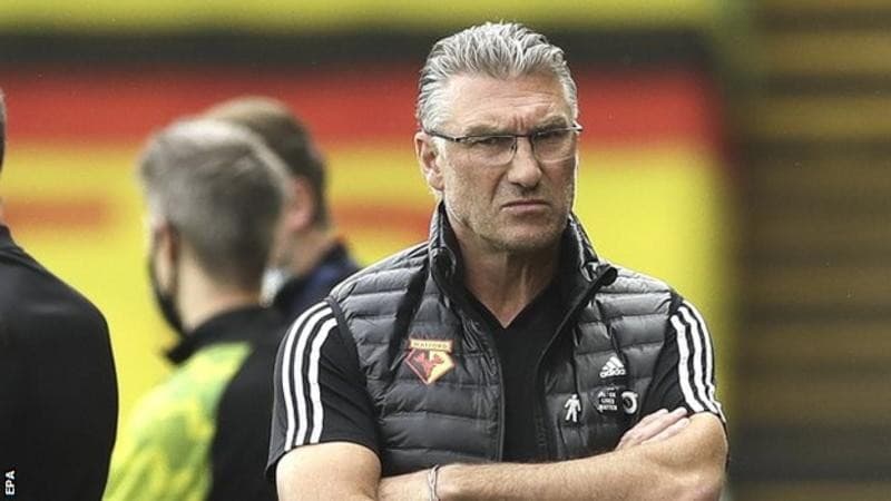 वाट्फोर्डद्वारा मुख्य प्रशिक्षक बर्खास्त