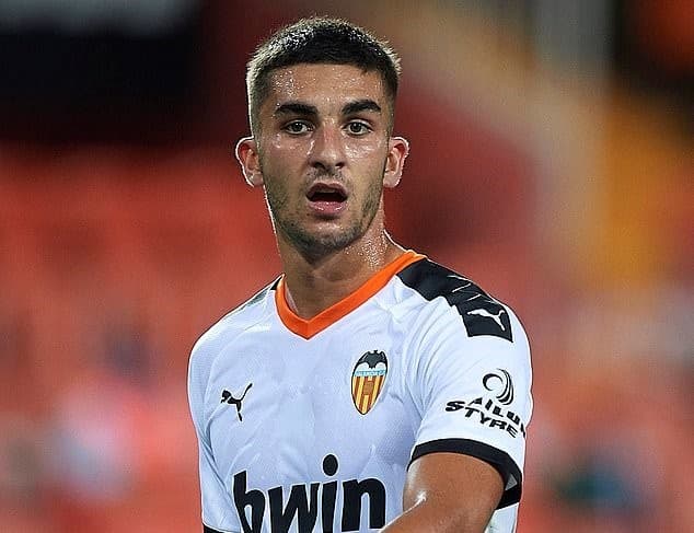 टोरेस म्यान्चेष्टर सिटीमा अनुबन्धित