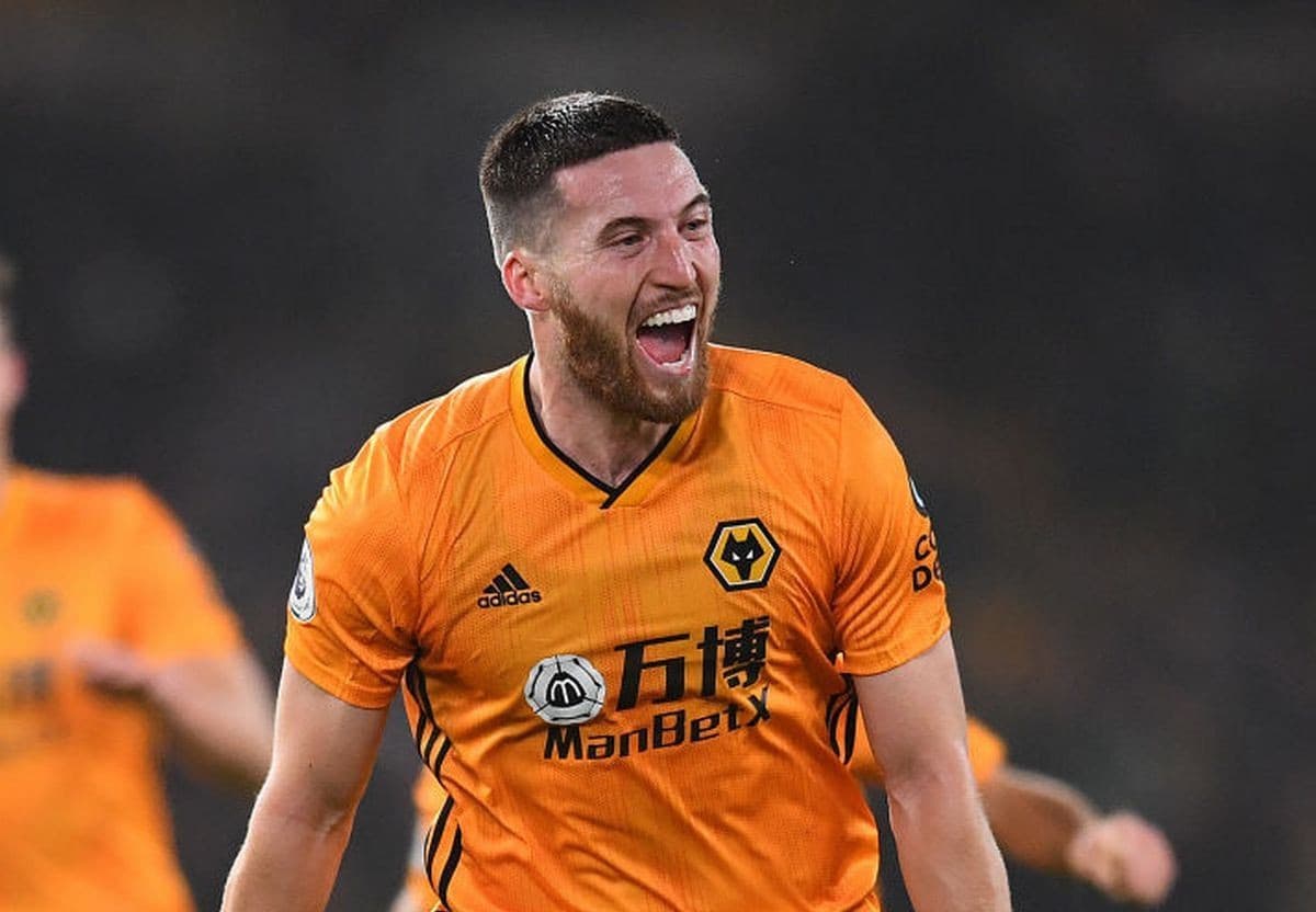 उल्भ्सका डिफेन्डर माट टोटेनहममा