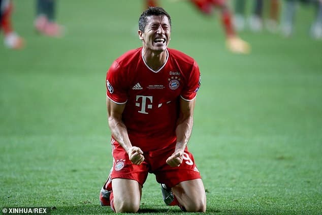 लेवान्डोस्की ४० वर्षको उमेरसम्म खेल्ने