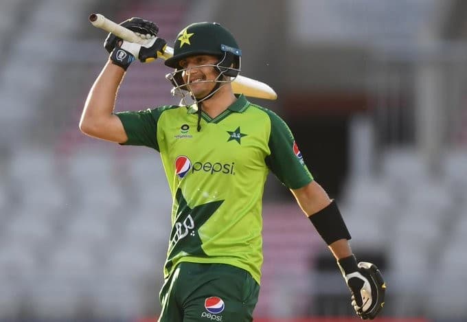 इङ्ल्याण्डमाथि पाकिस्तानको रोमाञ्चक जित