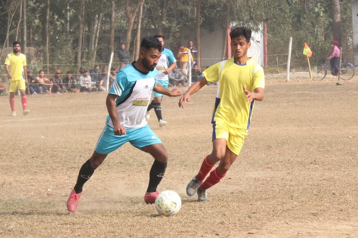 सारहा र एसएसएफए सेमिफाइनलमा