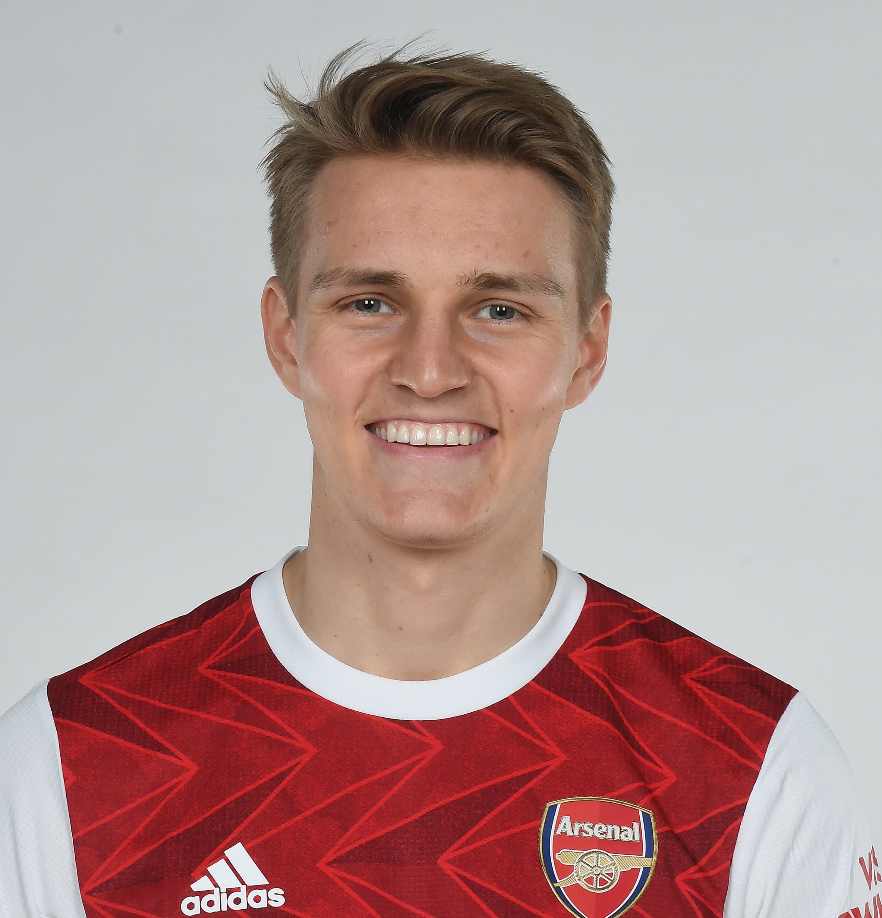 रियलका मार्टिन आर्सनलमा