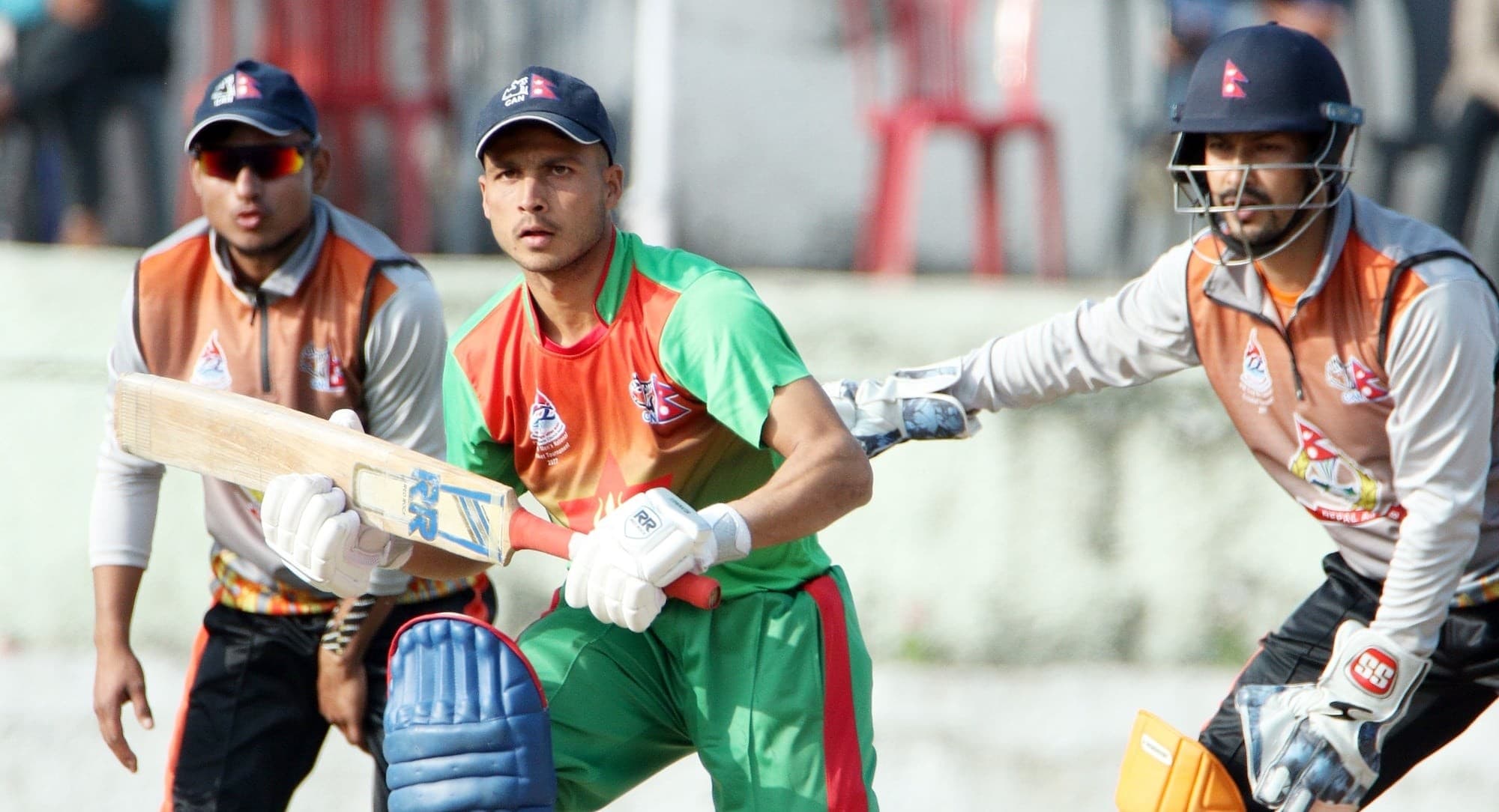 एपीएफविरुद्ध आर्मी ब्याटिङमा