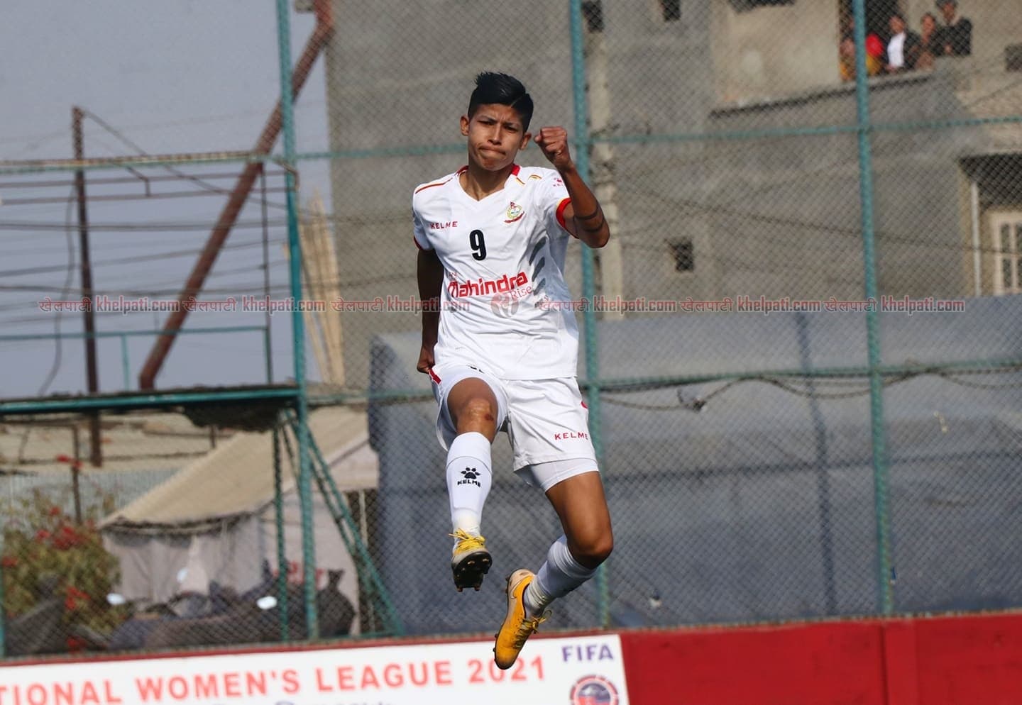 सावित्राको दुई गोल, एपीएफको पाँचौ जित