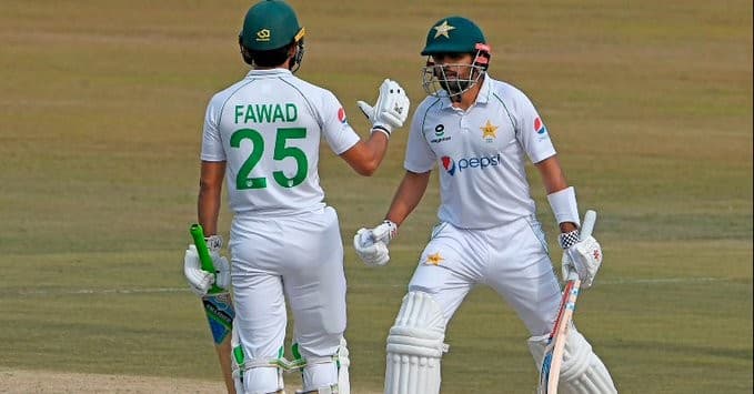 पाकिस्तानको खराब ब्याटिङ