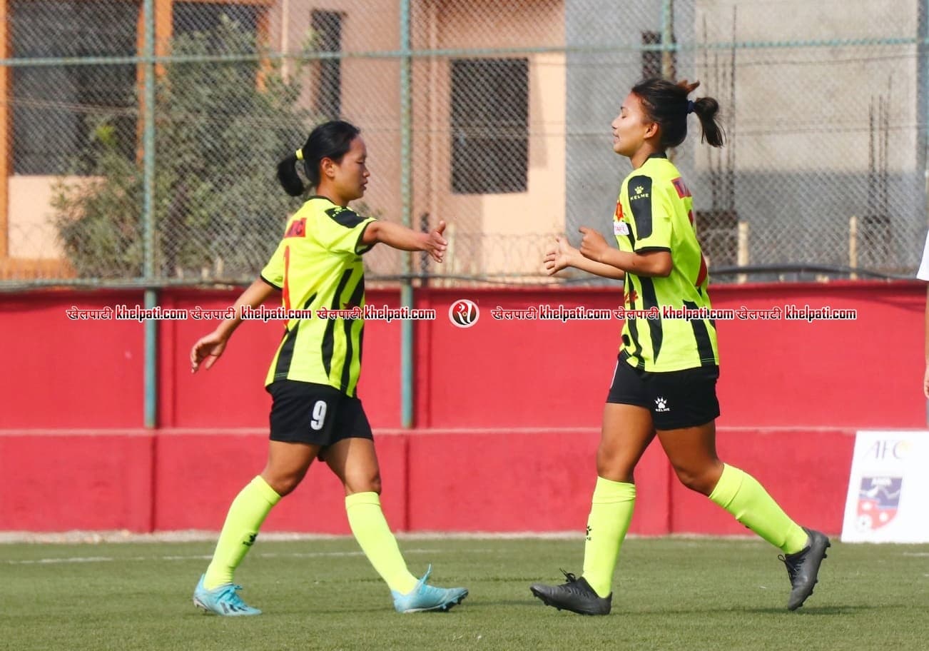 पूर्व टिमविरुद्ध रश्मीको ह्याट्रिक