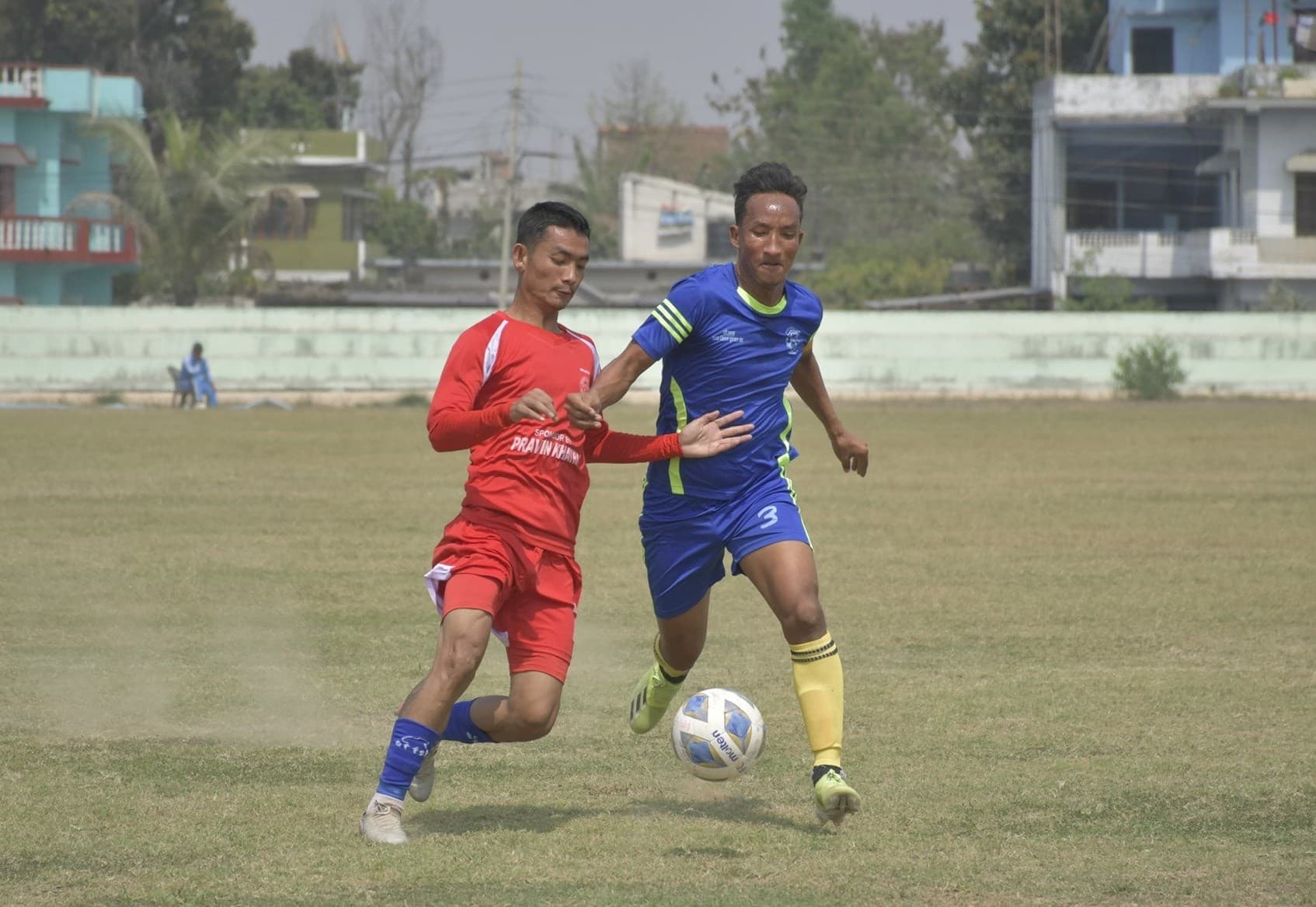 एन्फा लचिलो, एकै सिजन दुई क्लबबाट खेल्दै खेलाडी  