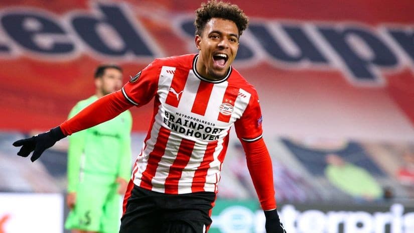 डच फरवार्ड मालेन डर्टमण्डमा अनुबन्धित