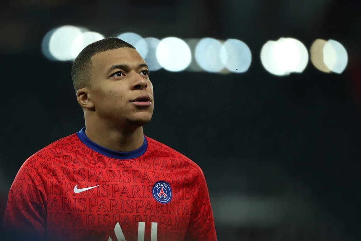 एम्बाप्पे पीएसजीमै बस्ने दाबी