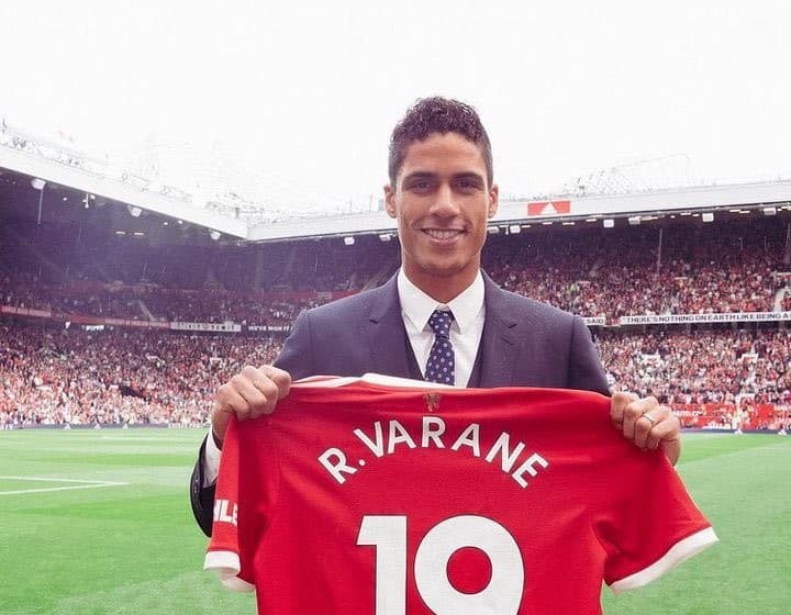 भरान युनाईटेडमा अनुबन्धित