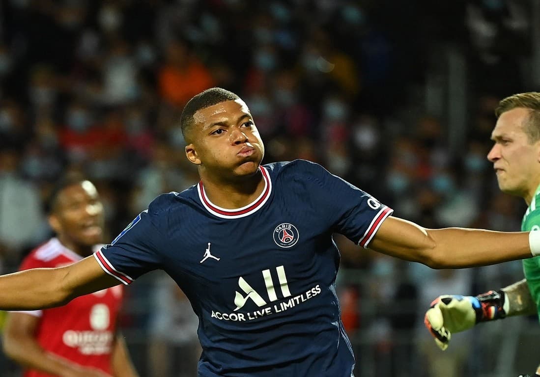 पीएसजीको लगातार तेस्रो जित