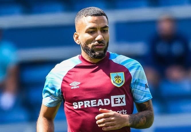 विंगर आरोन बर्नली फर्किए