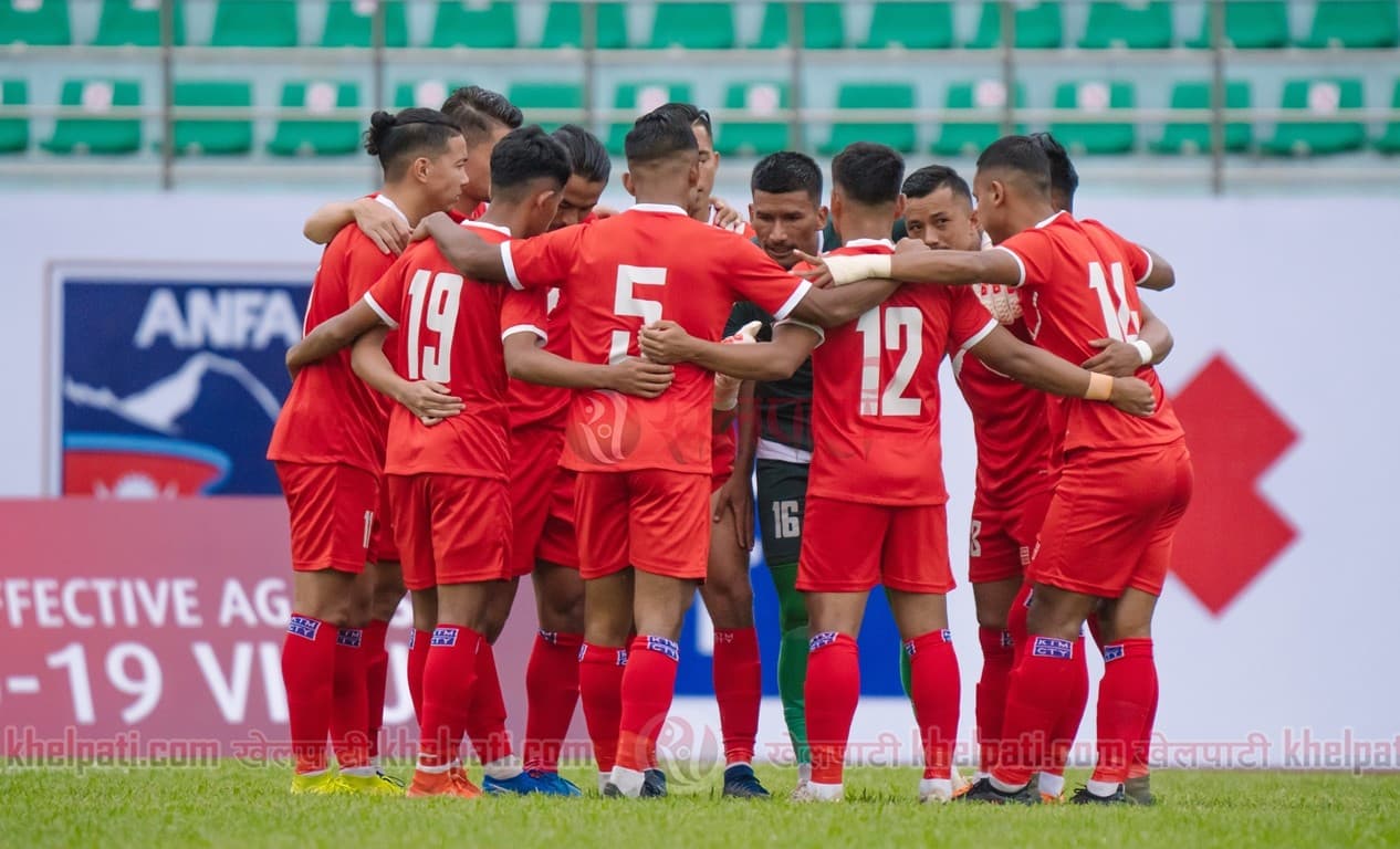 नेपालको सुरुवाती-११ सार्वजनिक