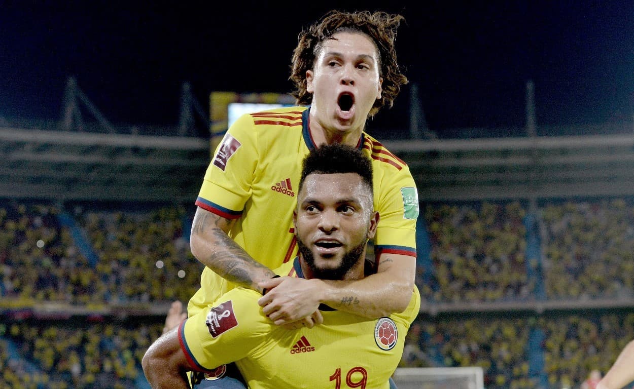 कोलम्बियाले चिलीलाई हरायो