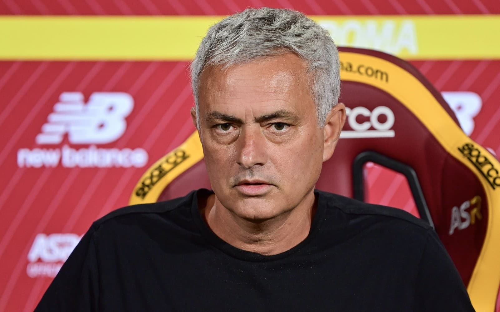 हारमा मोउरिन्होको पुरानै विलाप