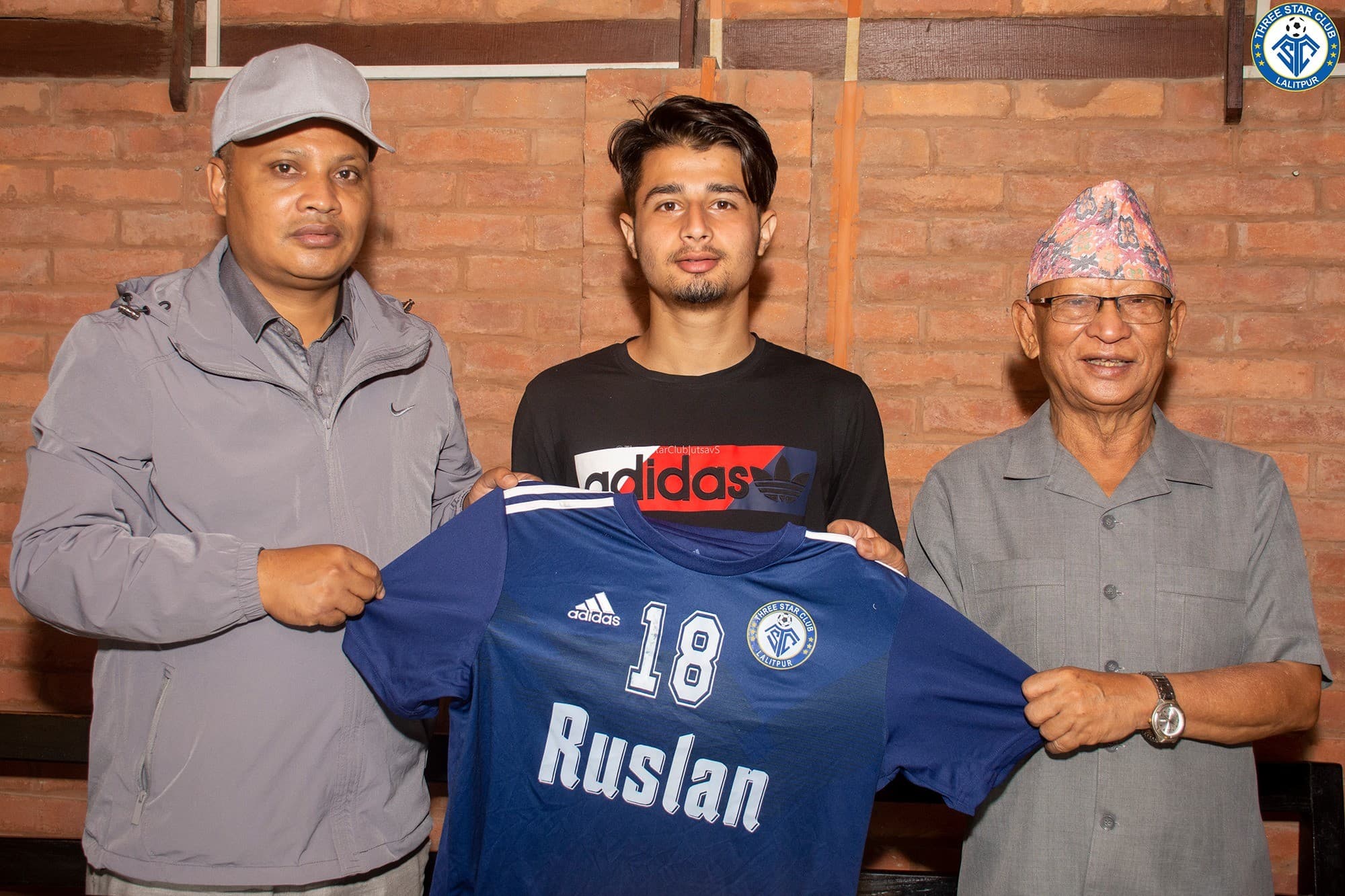 डिफेन्डर आश्विन थ्री स्टारमा