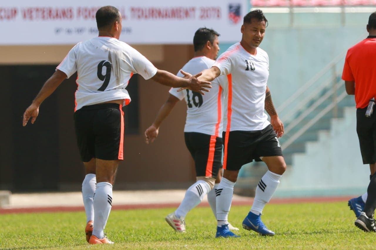 फर्पिङ स्पोर्टसको विजयी सुरुआत