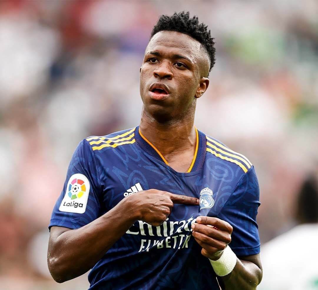 रियल शीर्ष स्थानमा