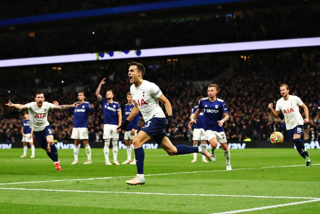 टोटेनहमको पुनरागमन जित