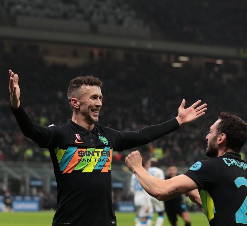 इन्टरले नापोलीलाई हरायो