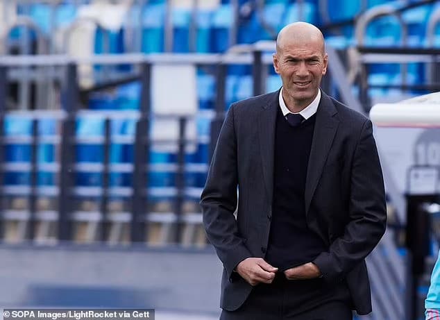 जिदानसँग सम्पर्कमा पीएसजी