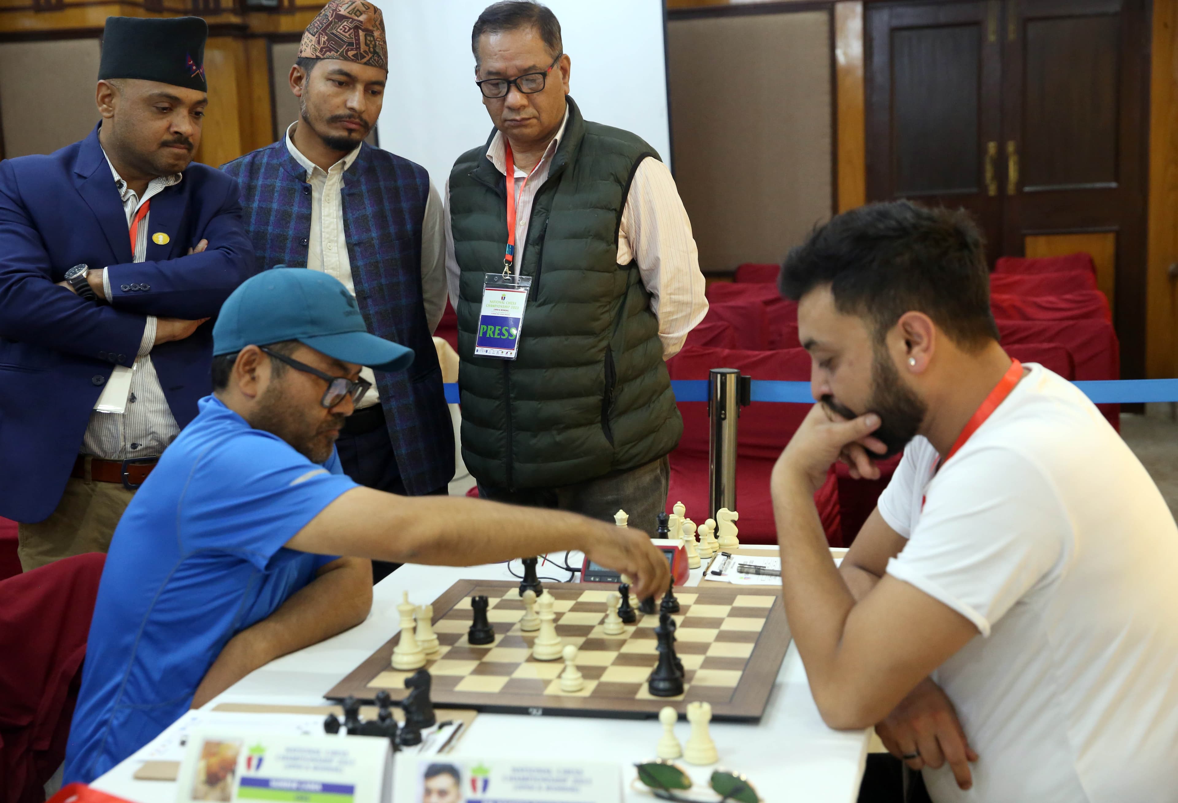 रुपेश, सुरवीर र पुरुषोत्तमको संयुक्त अग्रता