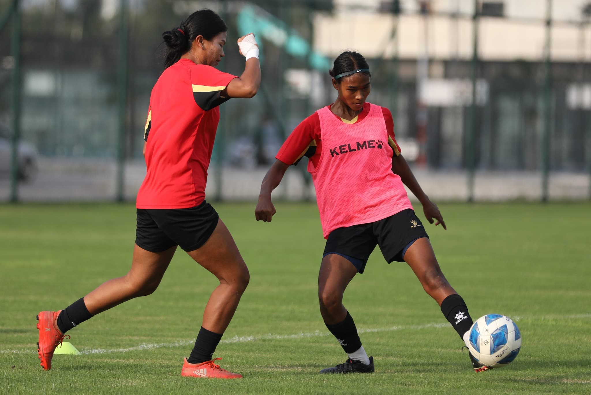 लगातार दोस्रो खेलमा बेञ्चमा कप्तान विर्सना