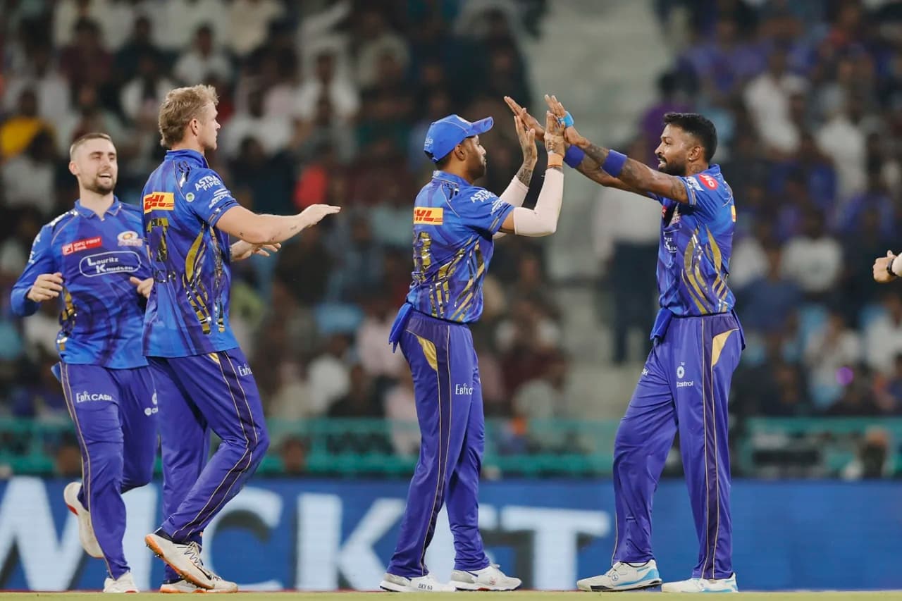 हार्दिकको पाँच विकेट, मुम्बईलाई चुनौतीपूर्ण लक्ष्य