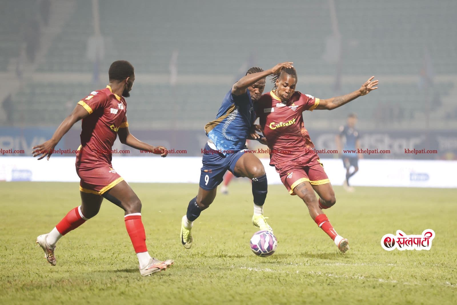 गोलकिपर दीप नायक बन्दा झापा रोकियो