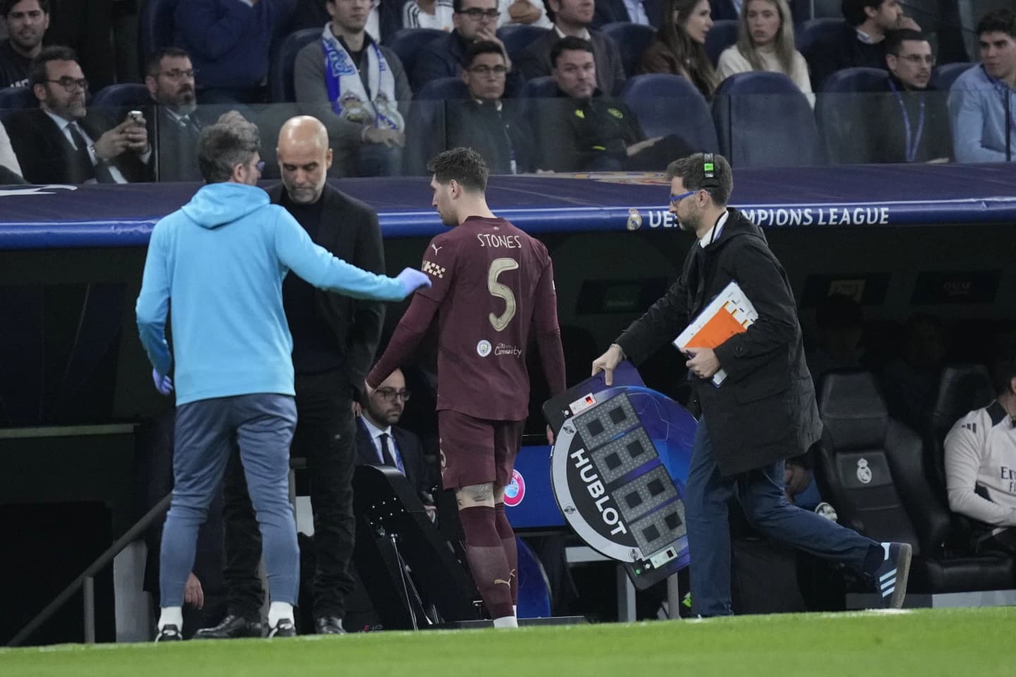 डिफेन्डर जोन स्टोन्स घाइते