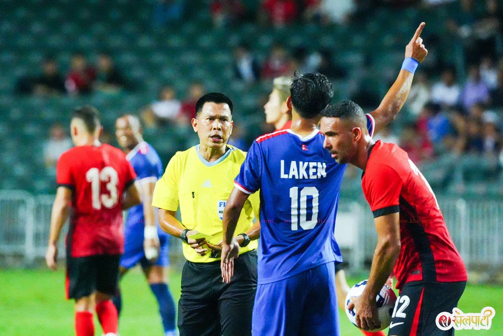 नेपालले हङकङलाई रोक्यो