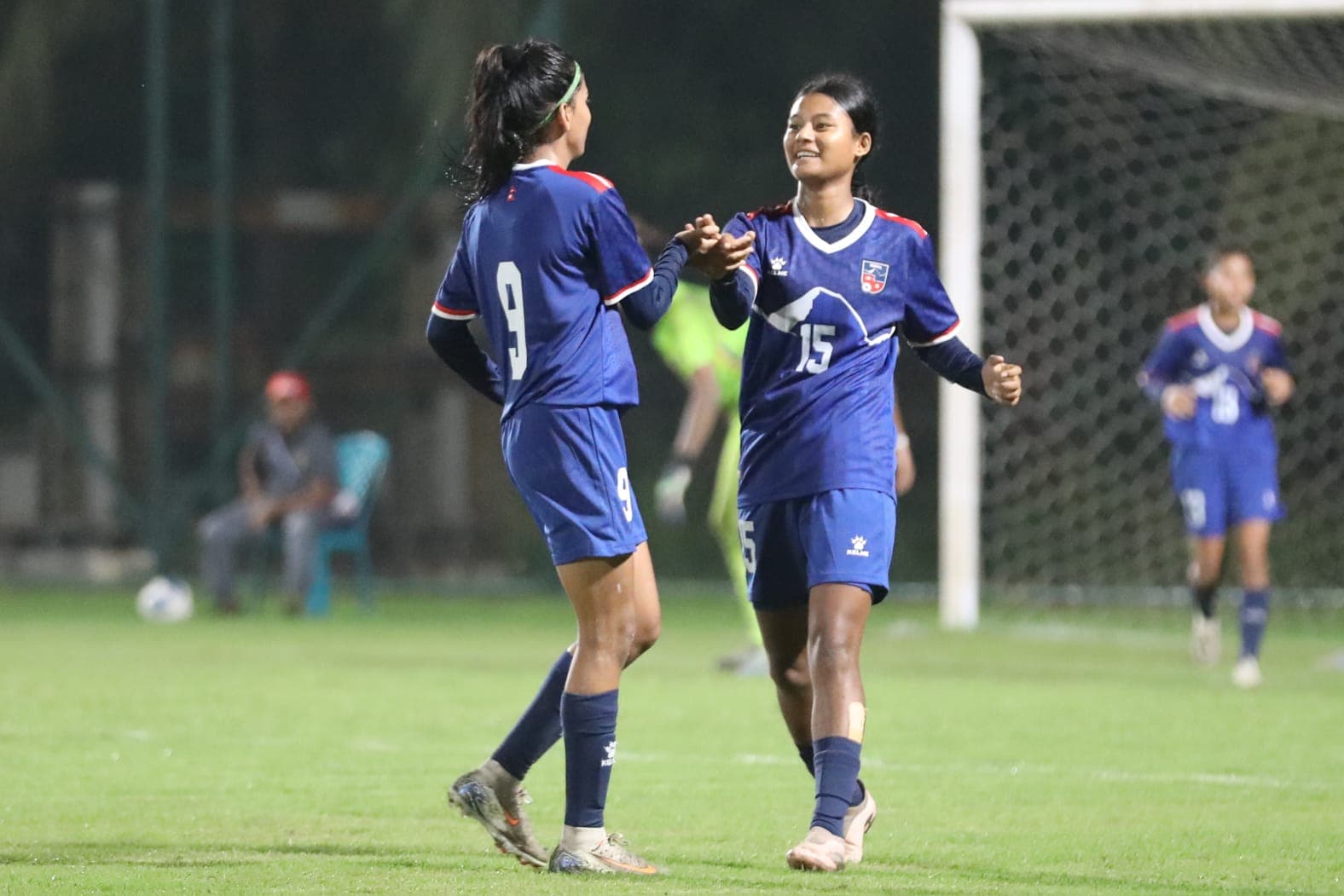 पूर्णिमा सुरुआती ११ मा फर्किइन्