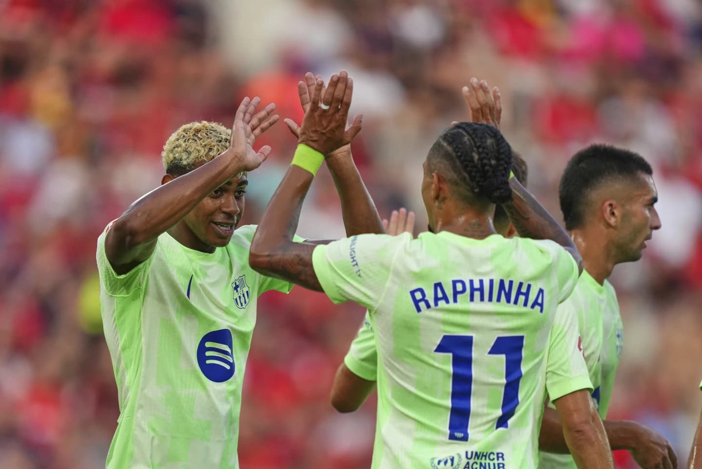 बार्सिलोनाको उपाधि यात्रा सुरु