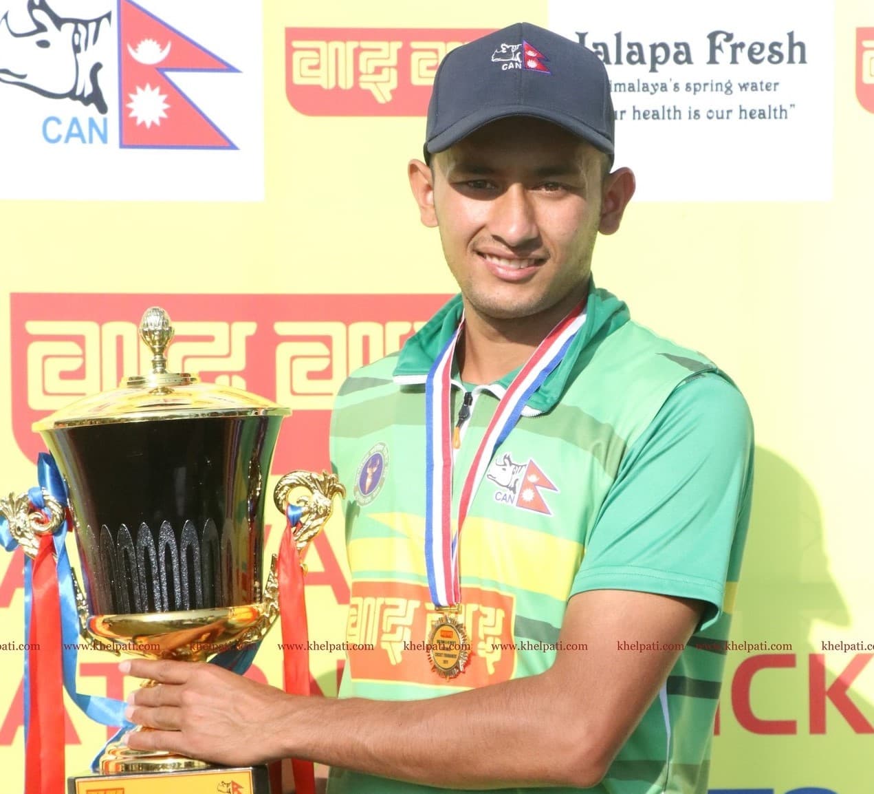 नेपालको सानदार बलिङ जारी