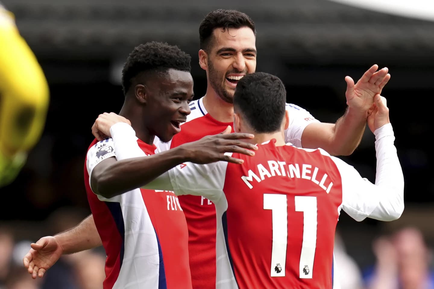 आर्सनलको जित, लिभरपुललाई उपाधि उठाउन अर्को हप्ता पर्खनुपर्ने