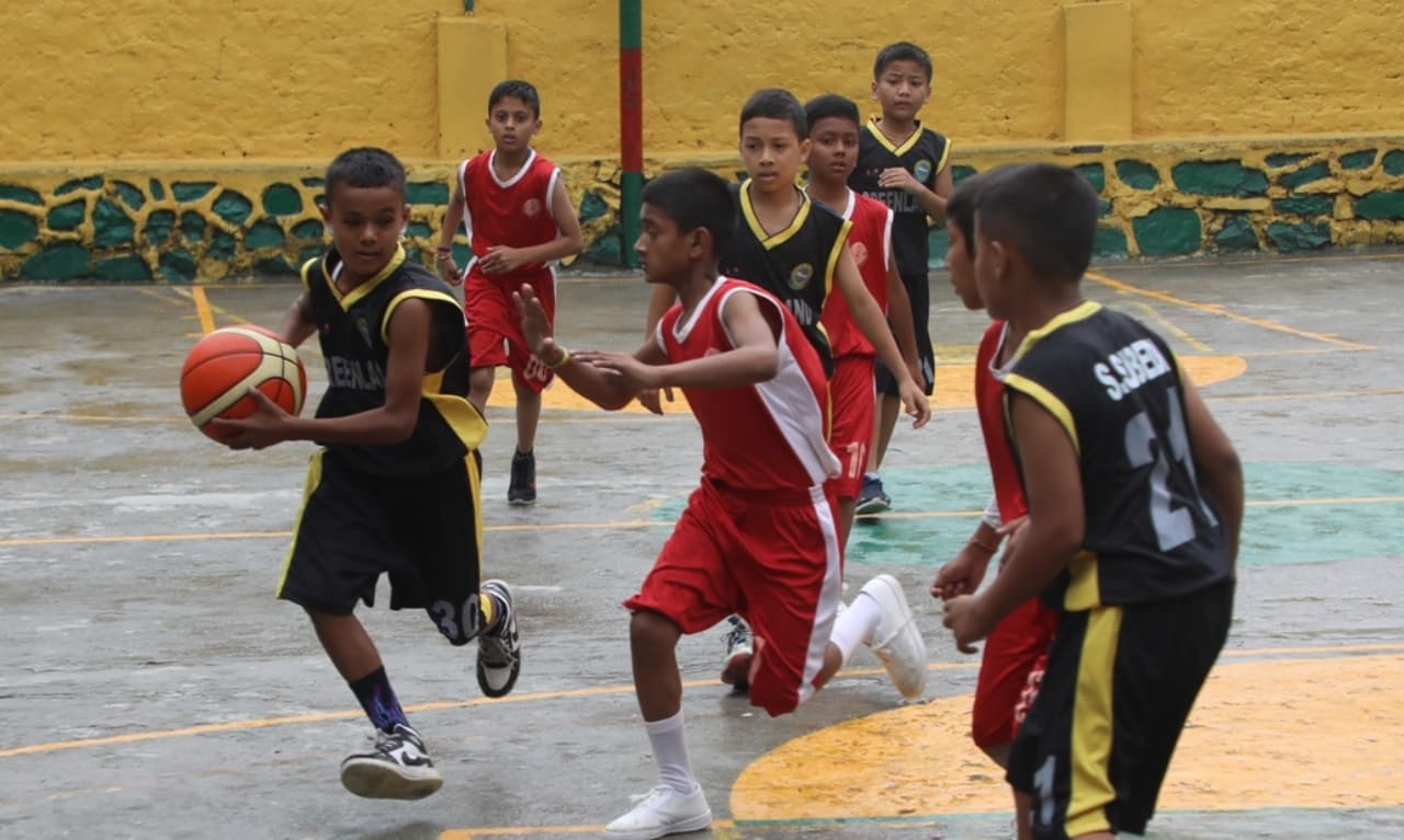 आयोजक ग्रिनल्यान्डको विजयी सुरुआत