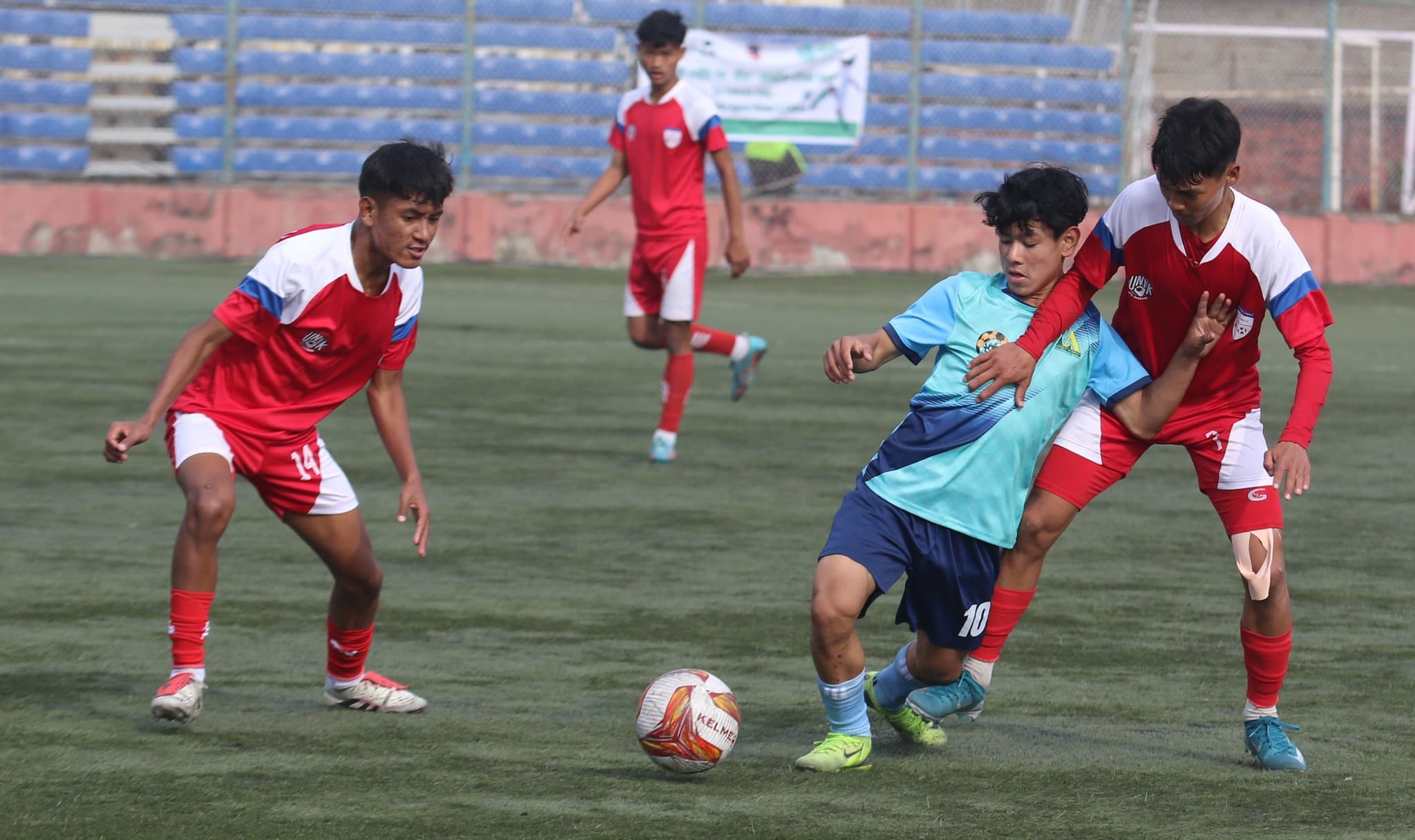 १ करोड बजेट, १ लाख रूपैयाँ पुरस्कार !