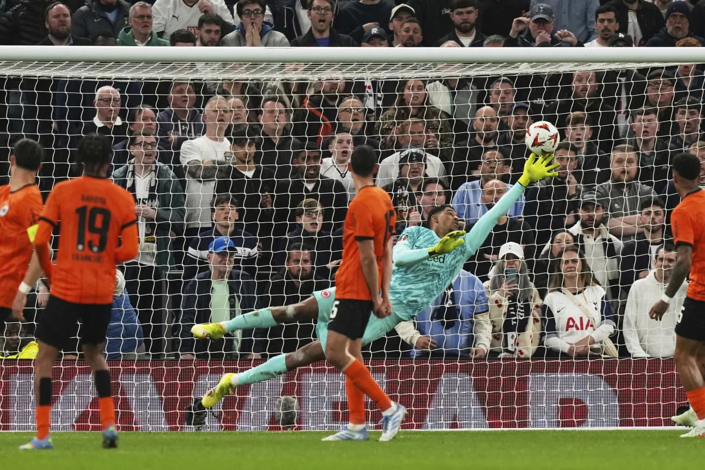 टोटनह्यामलाई वर्षौंदेखिको उपाधि खडेरी तोड्ने मौका खुला