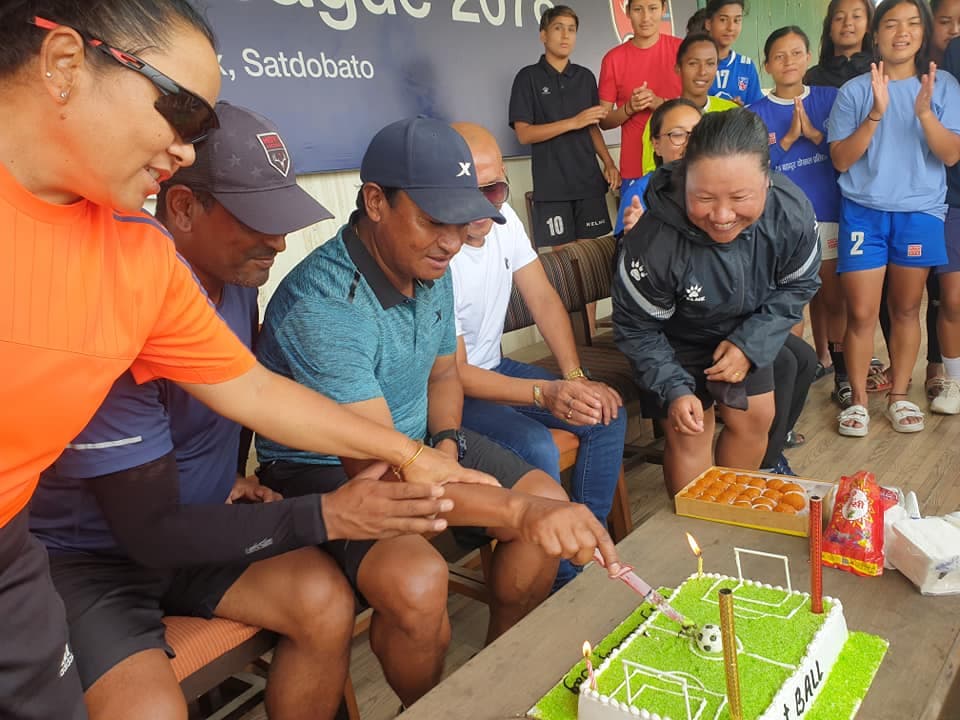 खेलाडीले मनाए गुरु पूर्णिमा