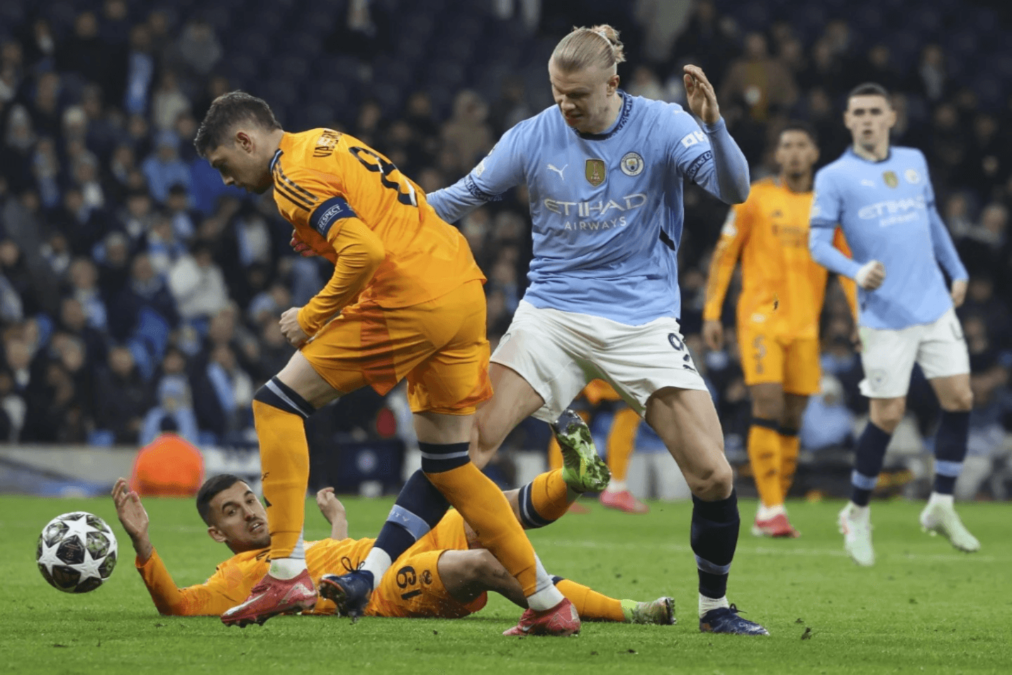 अस्थायी डिफेन्स लाइनमा भर पर्दै रियल