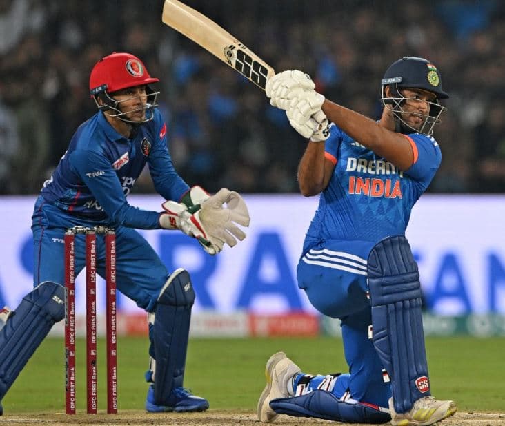 भारतलाई एक खेल अघि सिरिज