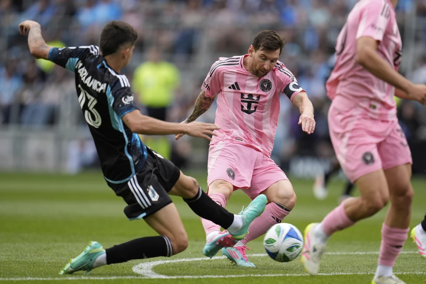 मियामीमाथि मिनेसोटाको प्रभावशाली जित